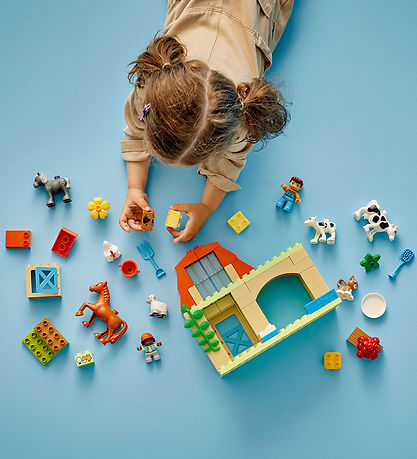 LEGO® DUPLO® Caring for Animals at the Farm 10416 - 74 Pieces