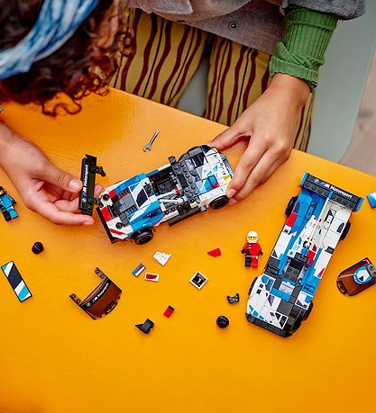 LEGO Speed Champions - BMW M4 GT3 & BMW M Hybrid 76922