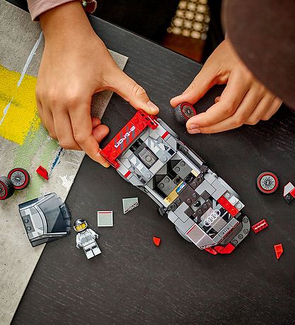 LEGO Speed Champions - Audi S1 e-tron quattro 76921