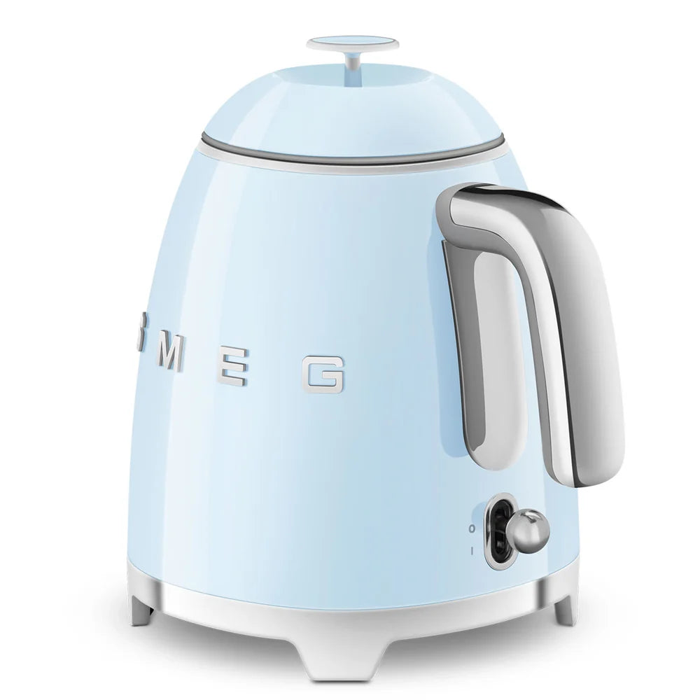 Smeg KLF05 Electric Mini Kettle 50’s Style – Pastel Blue