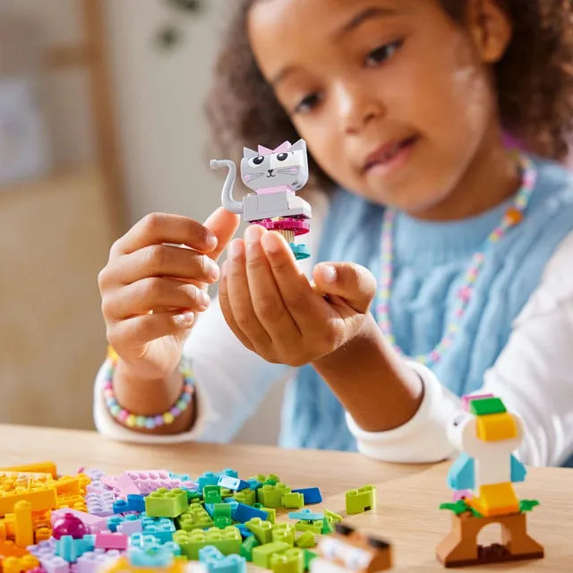 LEGO® Classic+ - Creative Pets 11034 - 450 pcs