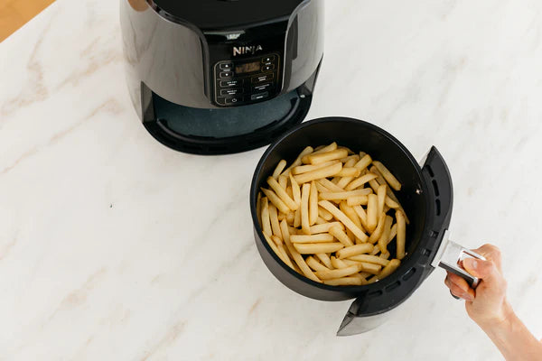 Ninja Air Fryer 4L roasts reheats dehydrates for quick - Grey