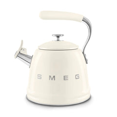 Smeg WKF01 Whistling Kettle 50’s Style – Cream