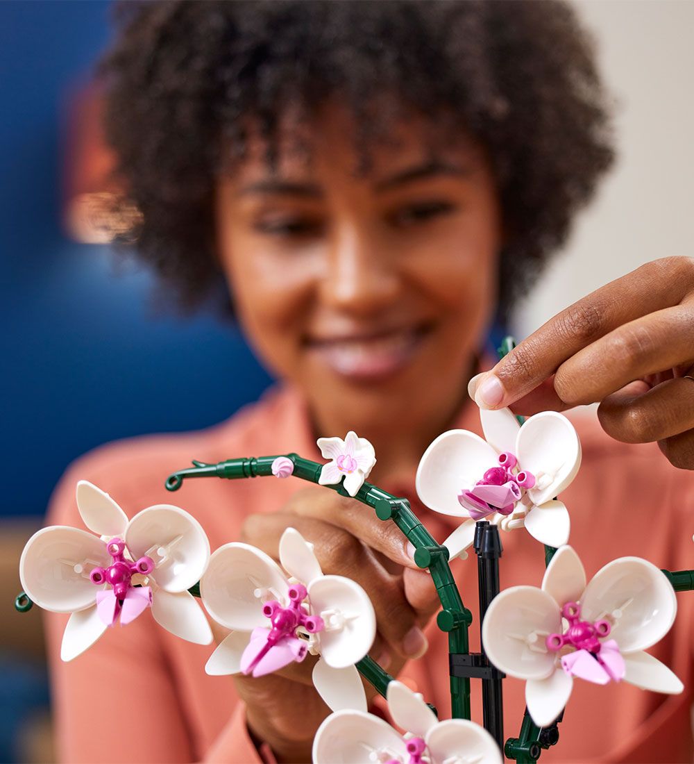 LEGO® Orchid 10311 – Elegant Orchid Flower for Adults