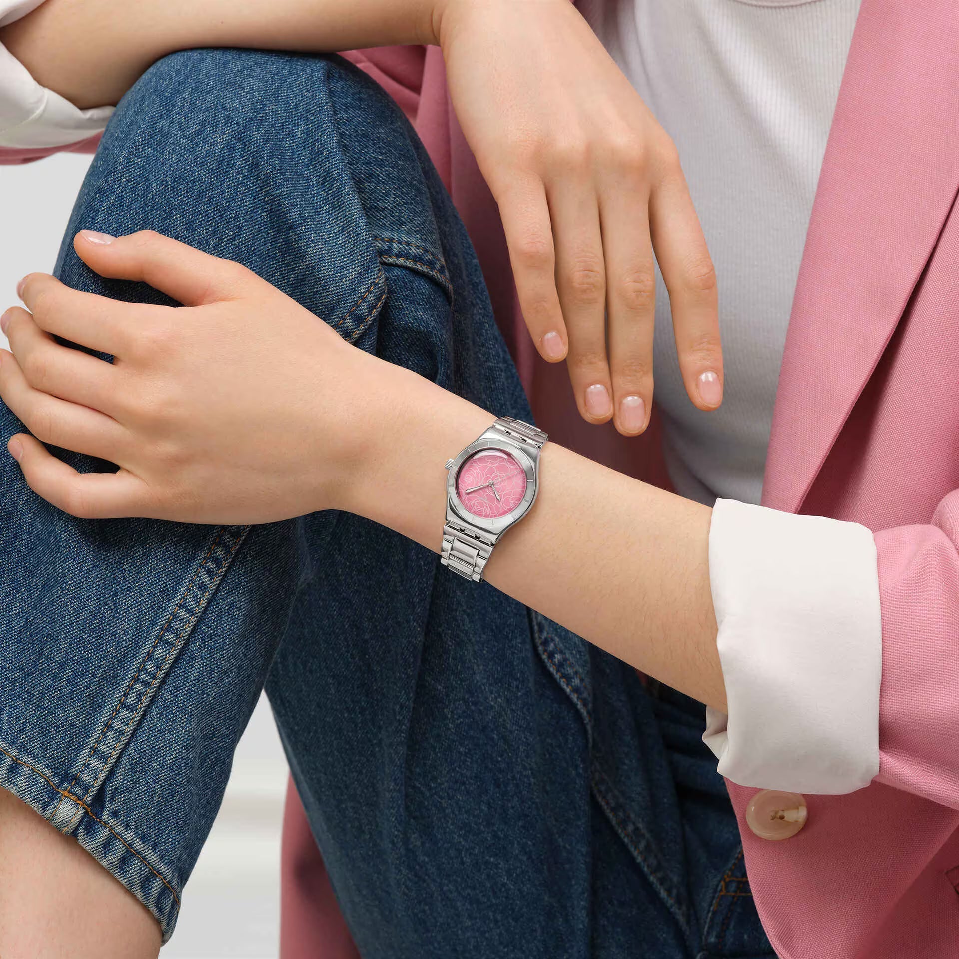 SWATCH YLS234G WOMEN WATCH