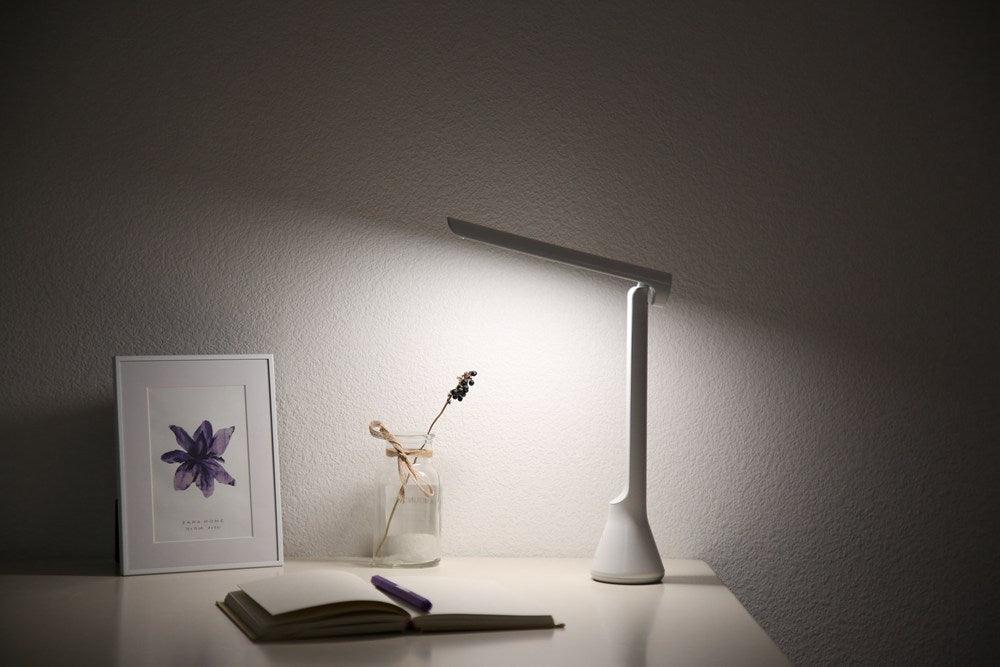 Yeelight Folding Desk Lamp (Rechargeable) J1 Pro-White