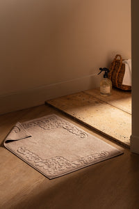 Orlena Foot Towel - Madame Coco JO