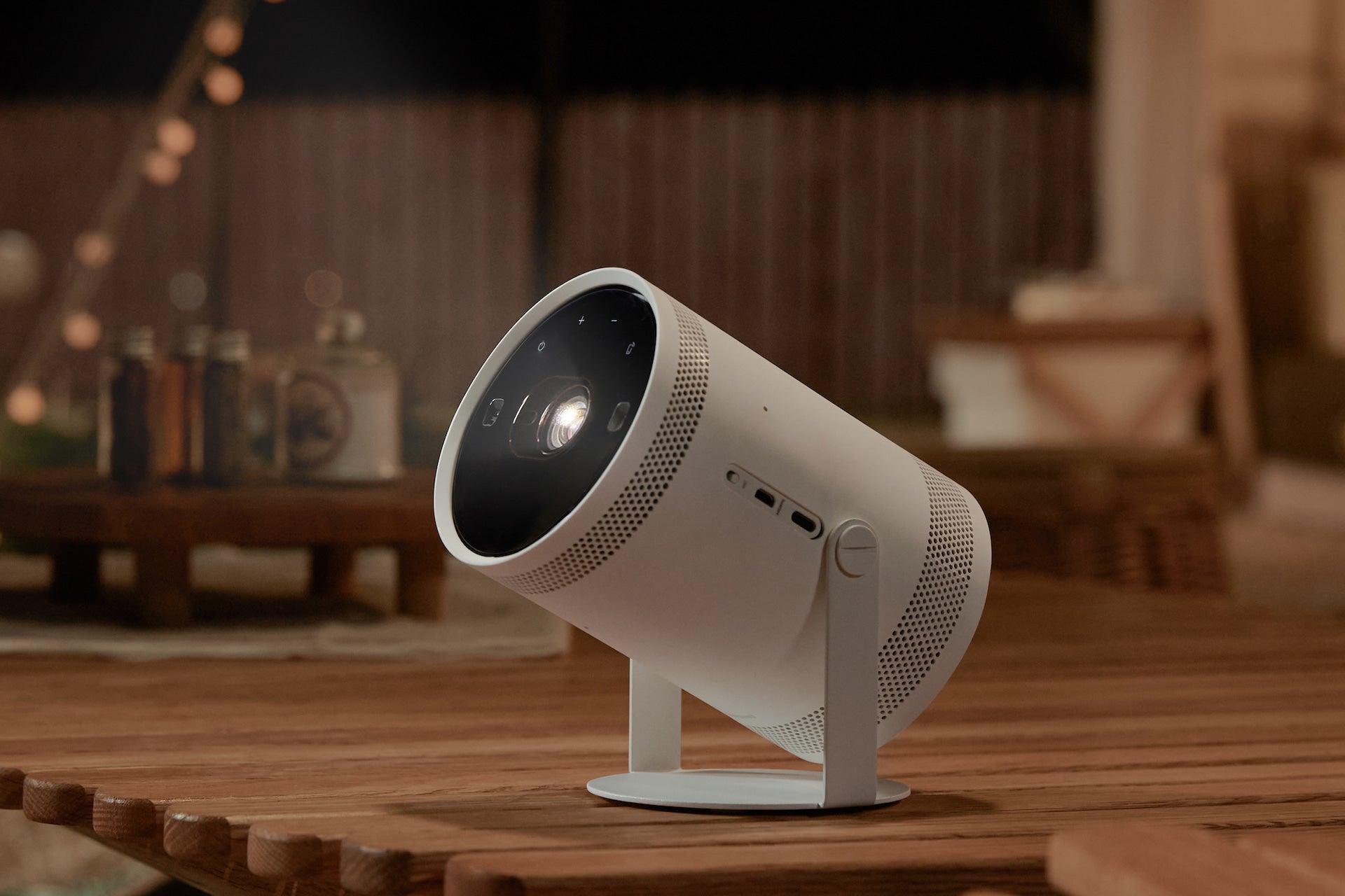 Samsung SP-LFF3CLAXXTW The Freestyle 2nd Gen Portable Projector Cloud White — Front View