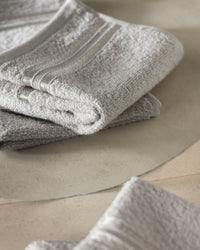 Maynor Flouche 2 Pack Hand Towel - Madame Coco JO