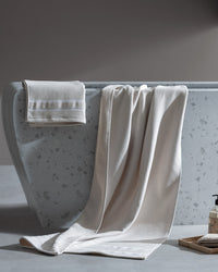 Renier Towel Set - Madame Coco JO