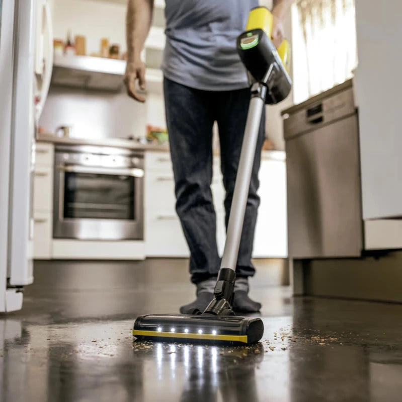 KARCHER VC 6 Cordless Vacuum Cleaner - Run Time Up to 50 Minutes