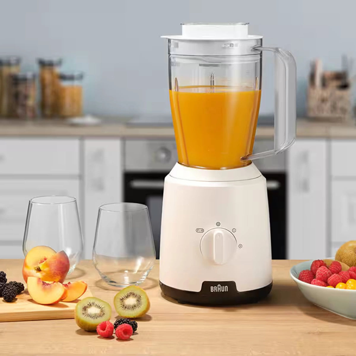Braun PowerBlend 1 Jug Blender 600W 1.5L 2 Speeds & Pulse TriAction Technology – White (JB1000)