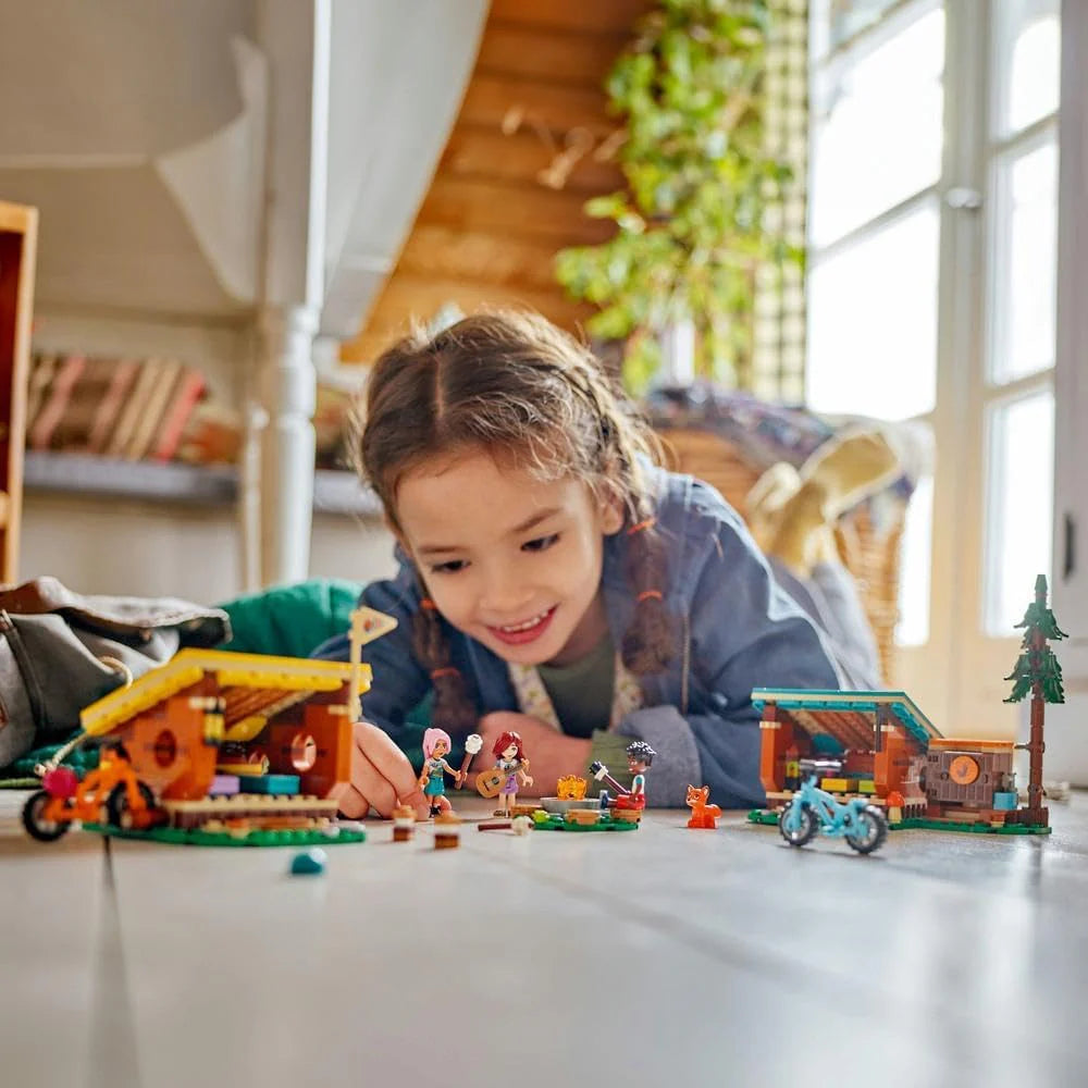LEGO® Friends - Adventure Camp Cozy Cabins 42624