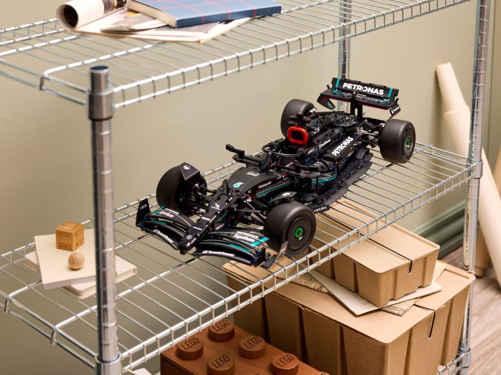 LEGO® Technic - Mercedes-AMG F1 W14 E Performance