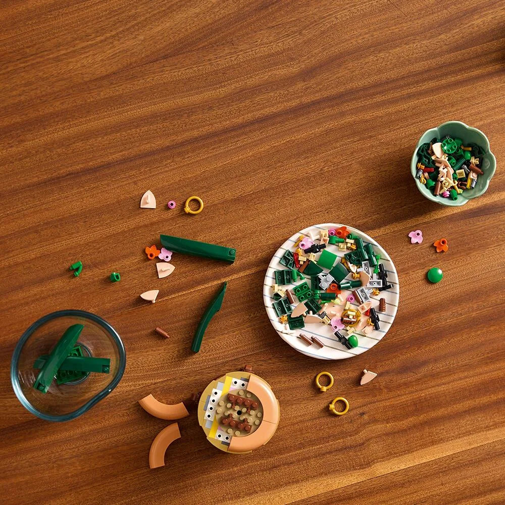 LEGO® Mini Orchid 10343 – Botanical Flower Build