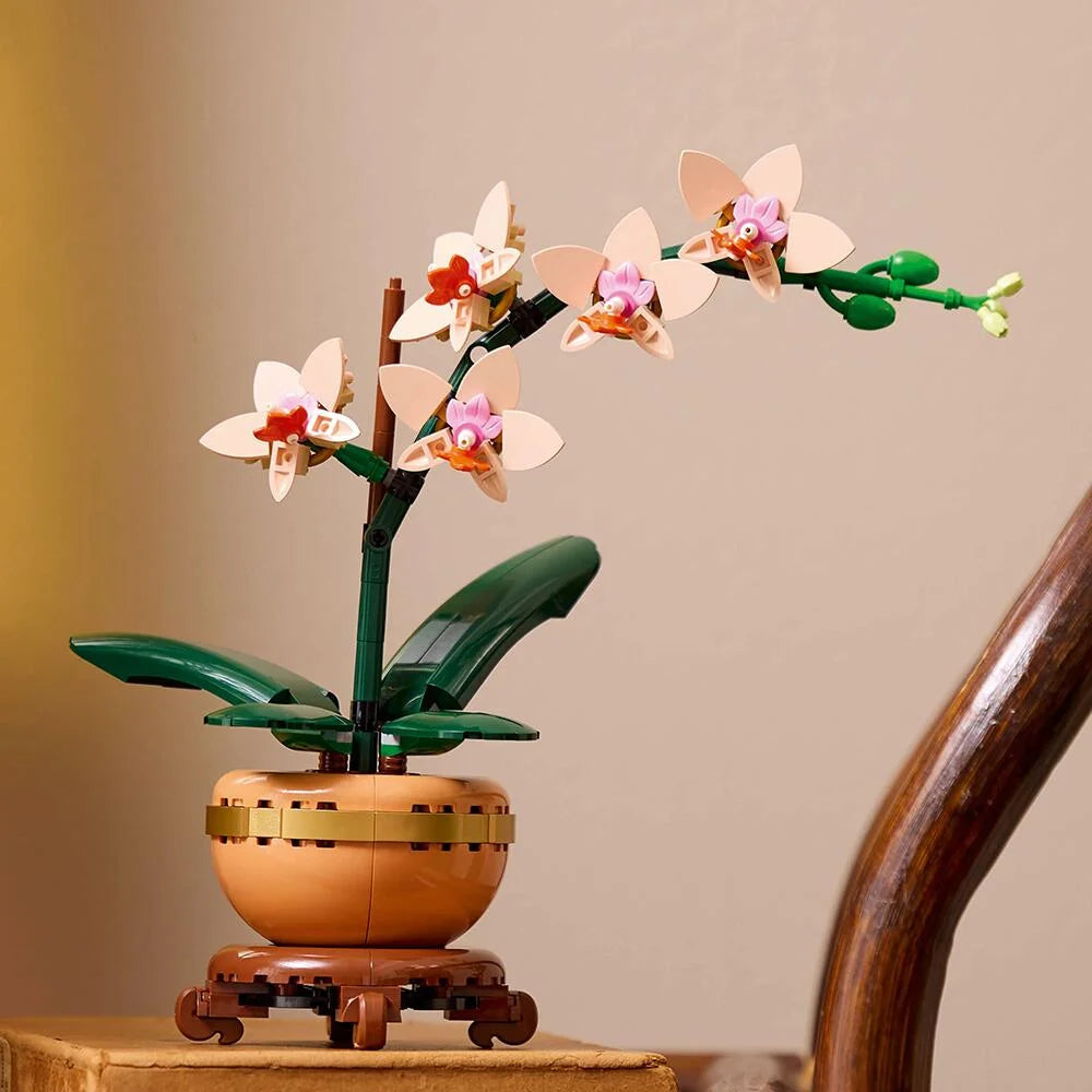 LEGO® Mini Orchid 10343 – Botanical Flower Build
