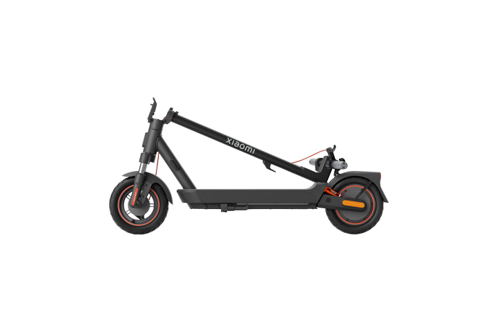 Xiaomi Electric Scooter 5 Max GL – Foldable E-Scooter with 70km Range, 25km/h Max Speed, Dual Brakes, 10” Pneumatic Tires, LED Display, App Control – Black