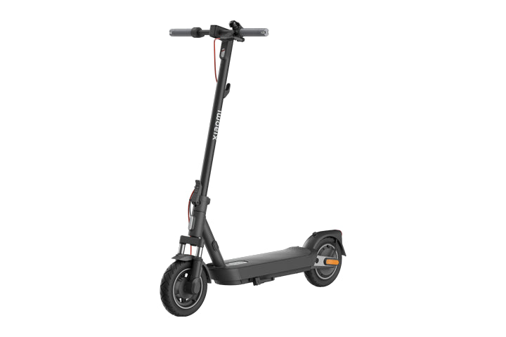 Xiaomi Electric Scooter 5 Pro GL – High-Performance Foldable E-Scooter with 60km Range, 25km/h Speed, Dual Disc Brakes, 10” Tubeless Tires, LED Display, App Connectivity – Black