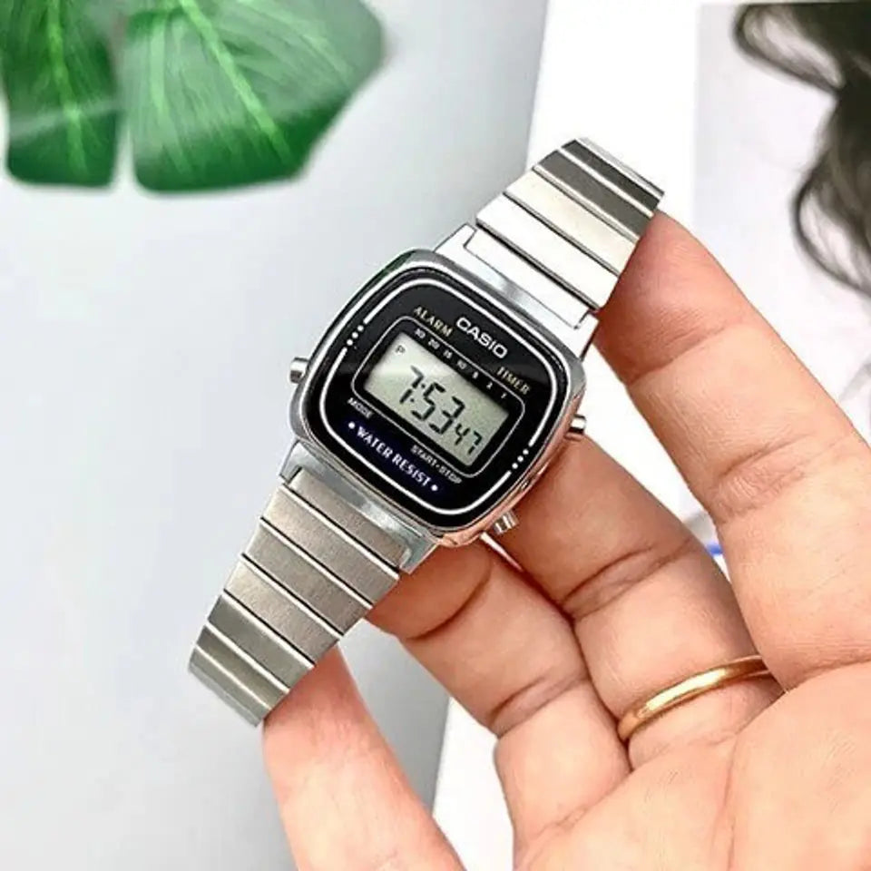 Casio LA670WA-1DF- Womens - Resin Case - Stainless Steel Band