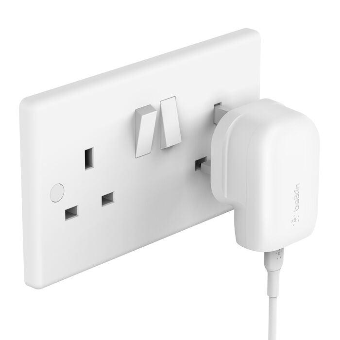 Belkin 30W USB C PD Wall Charger & USB C to Lightning Cable - White